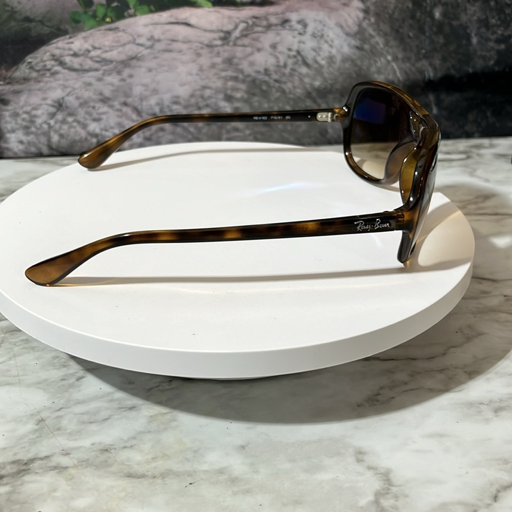 RAY-BAN AVIATOR GLASSES MADE IN ITALY 🇮🇹 Brand New. RETAIL IS $265. - Picture 13 of 17
